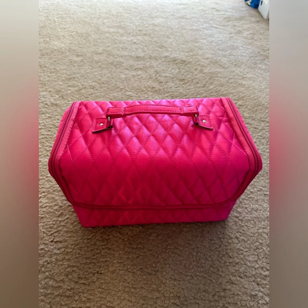 Ulta Advanced Pro Makeup Kit/ Organizer: perfect for traveling